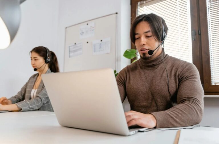 6 Ways IT Support Helps Companies Stay Productive and Secure