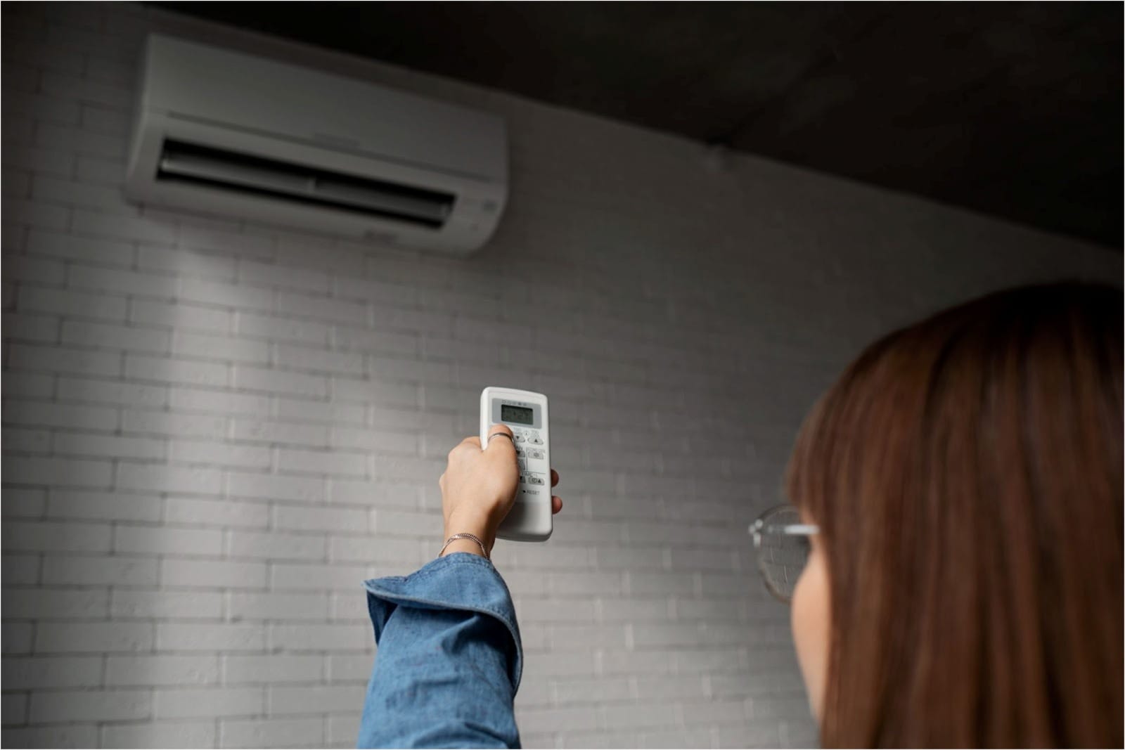 Energy-Efficient Air Conditioner