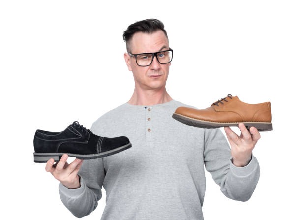 Key Features to Consider When Choosing Comfortable Dress-Casual Shoes