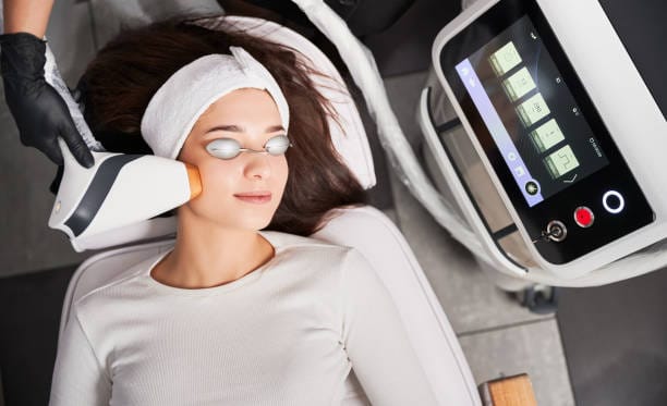 Tech-Driven Skin Support