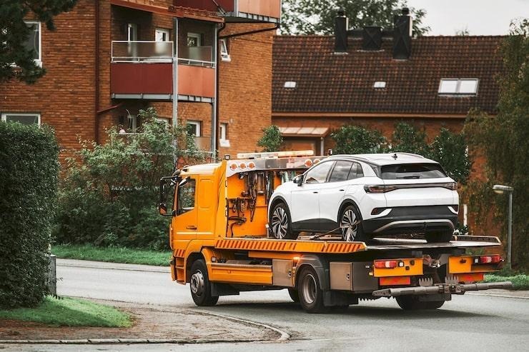 24-Hour Towing Services